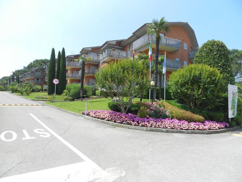 Appartamento Onda Blu Peschiera del Garda Exterior foto